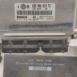 ЕБУ двигуна Volkswagen Bora (98-05) 1.9 TDI OEM 038906019FG фото 5