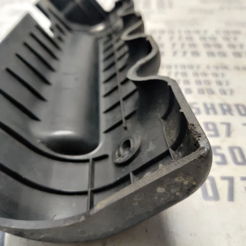 Накладка двигуна Hyundai Sonata IV 98-05 2.0 OEM 3531438000