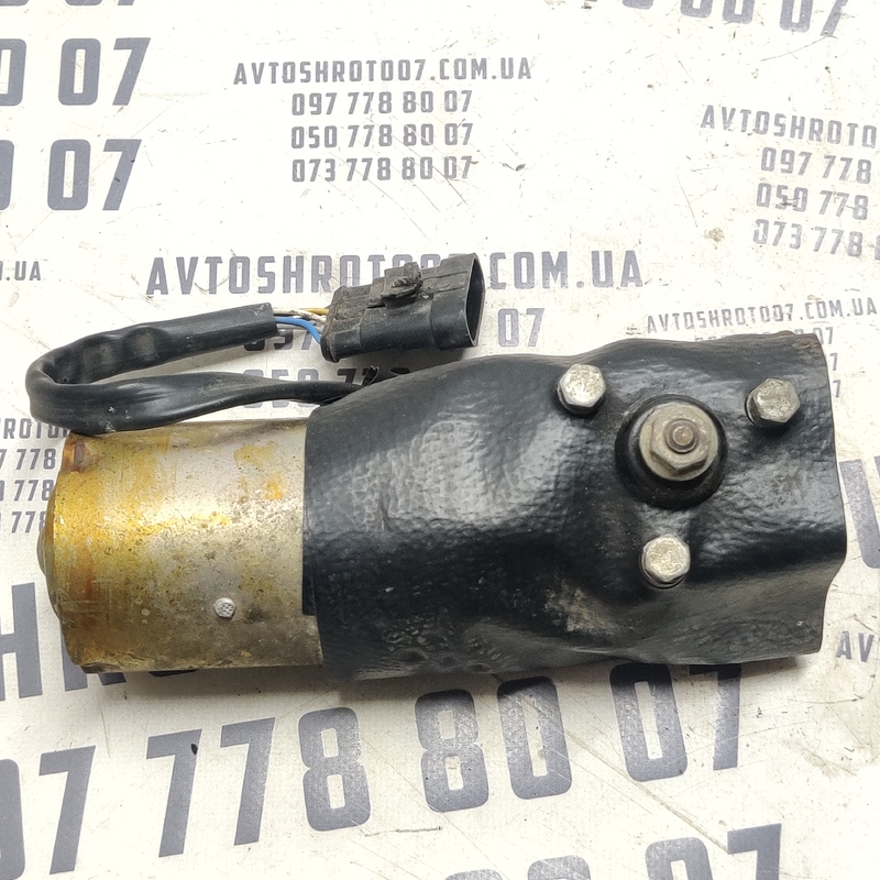Мотор склоочисника передній ВАЗ Kalina (04-13) 1.4 OEM 49400