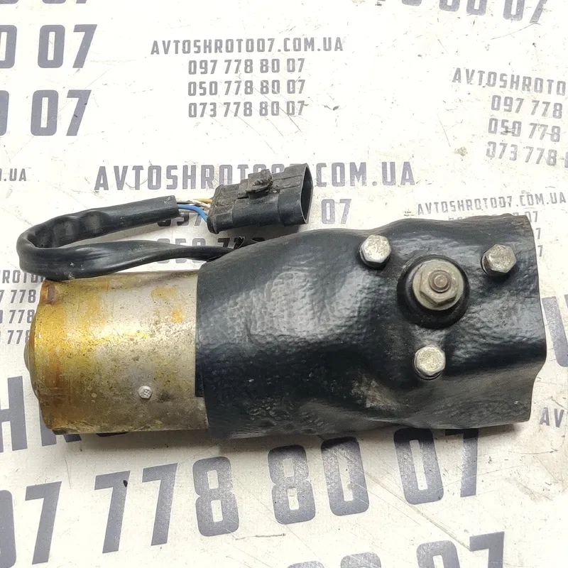 Мотор склоочисника передній ВАЗ Kalina (04-13) 1.4 OEM 49400