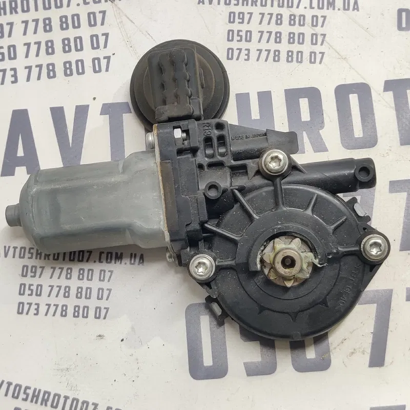 Мотор склопідіймача Toyota Corolla 06-13 1.6B Зл 8571035180