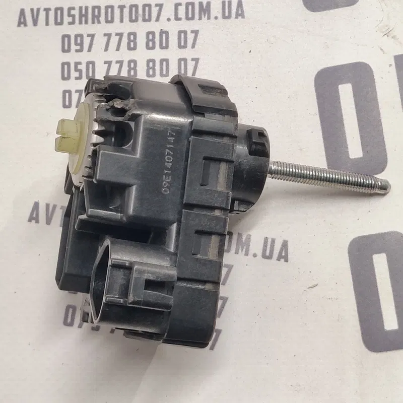 Коректор фар Toyota Corolla 06-13 1.6 Бенз Пр OEM 09e1407147