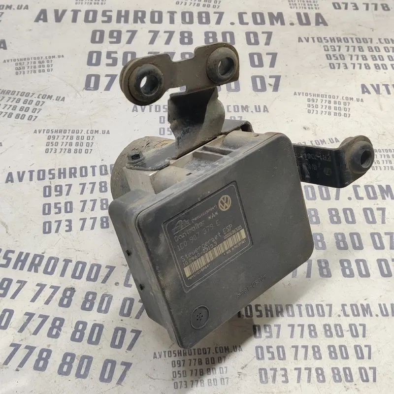 Блок ABS Volkswagen Bora (98-05) 1.9 TDI OEM 1c0907379e