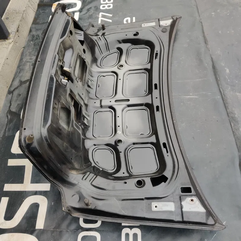 Кришка багажника Hyundai Sonata IV 98-05 2.0 Бенз 692003D060