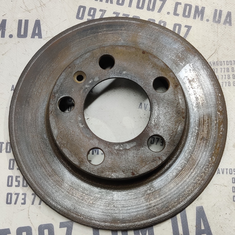 Гальмівний диск Volkswagen Bora (98-05) 1.9 TDI задній фото 2