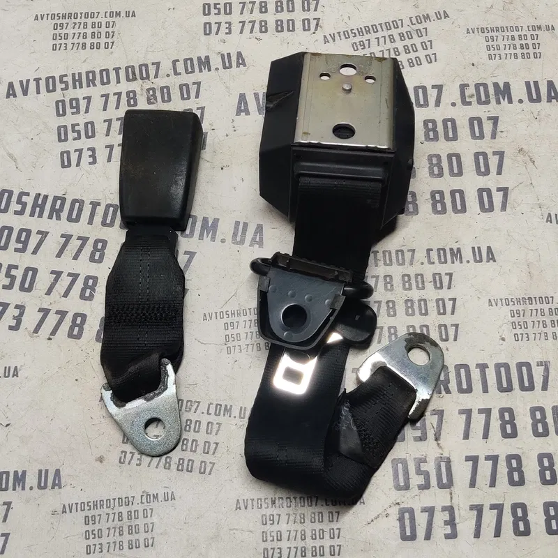 Ремінь безпеки ВАЗ Kalina 04-13 1.4Б зад.пр. OEM 11188217210