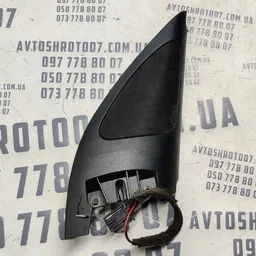 Накладка салону VW Bora (98-05) 1.9TDI права OEM 1j0035411f