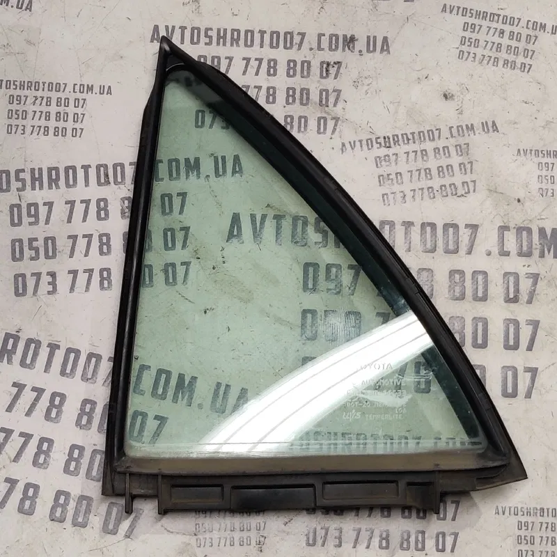 Скло дверей Toyota Corolla 06-13 1.6 задня ліва OEM 43r00033