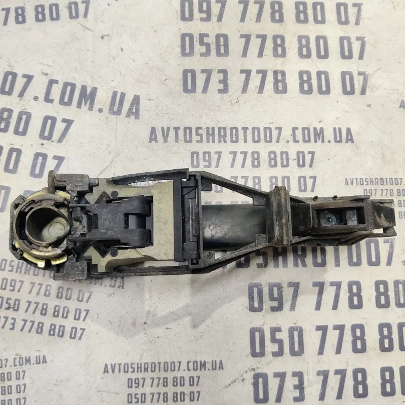 Ручка зовнішня Volkswagen Bora (98-05) 1.9 TDI задня права