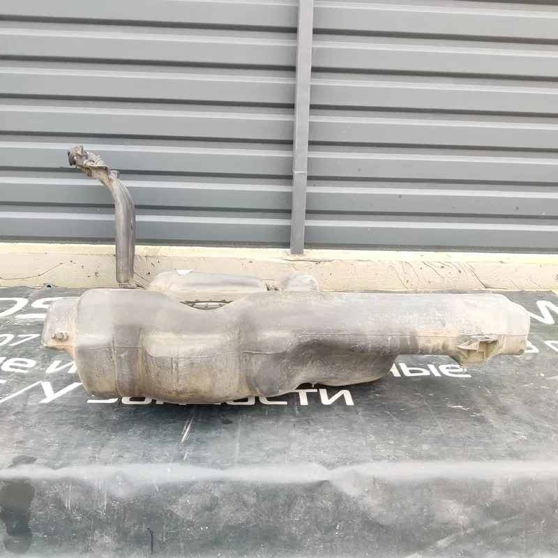 Бак паливний Volkswagen Bora (98-05) 1.9 TDI OEM 1j0201085