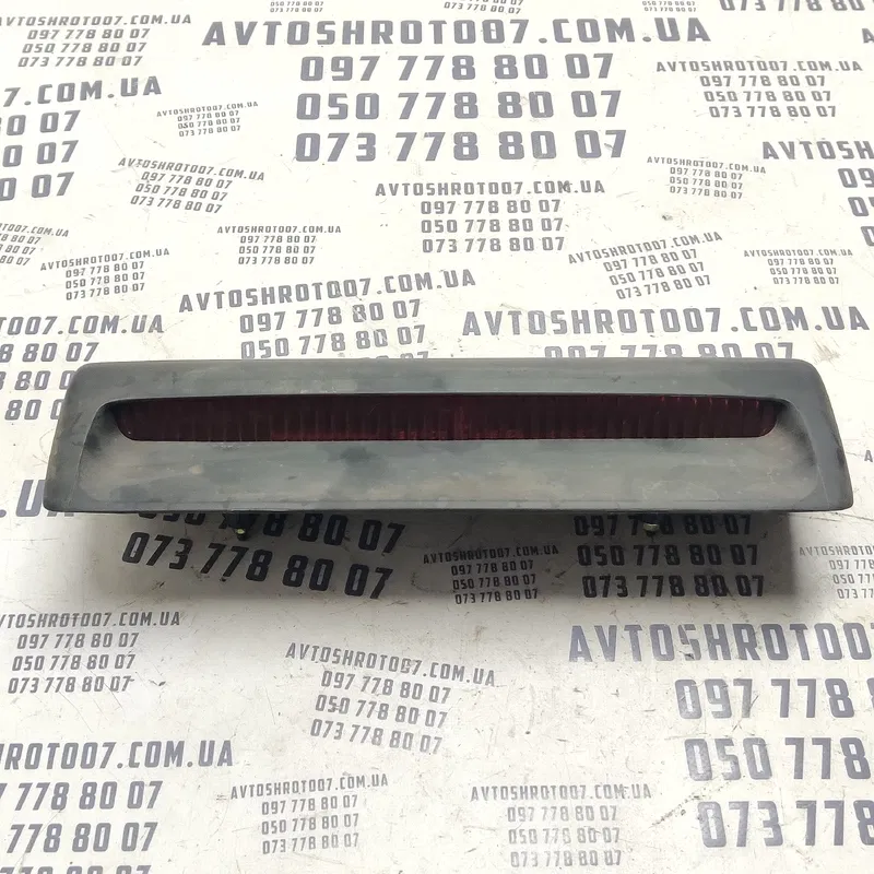 Стоп-сигнал Hyundai Sonata IV 98-05 2.0Б зад OEM 927503d000
