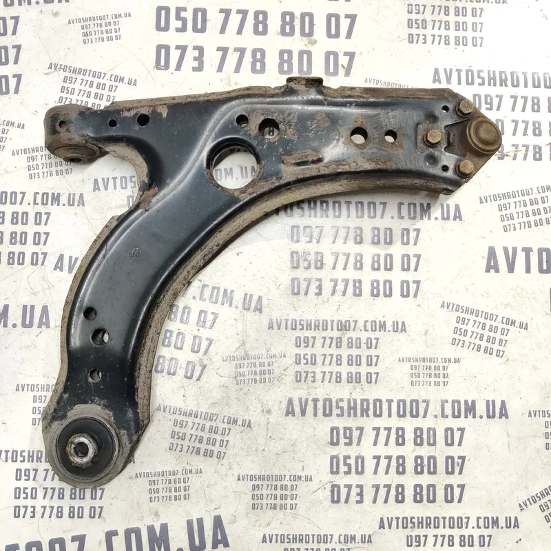 Ричаг Volkswagen Bora 98-05 1.9 TDI передній лівий OEM 157b
