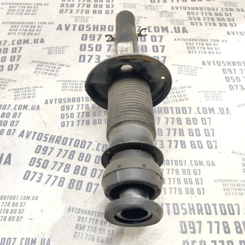 Амортизатор VW Bora (98-05) 1.9 TDI перед. прав. OEM 315087