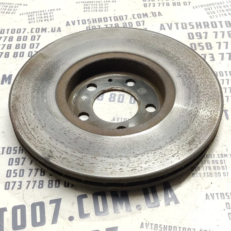 Гальмівний диск Volkswagen Bora (98-05) 1.9 TDI передній