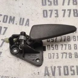 Ручка внутр ВАЗ Kalina 04-13 1.4 перед ліва OEM 11186105181