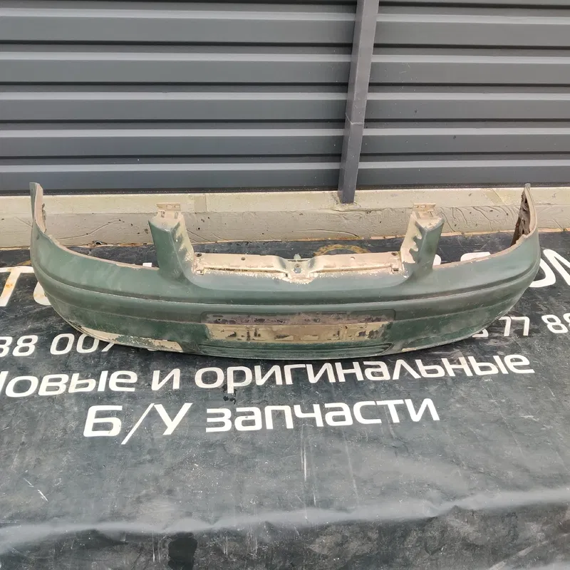 Бампер VW Bora (98-05) 1.9 TDI передній OEM 1J5807231