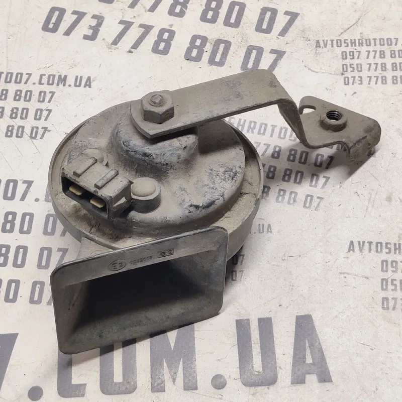 Сигнал Volkswagen Bora (98-05) 1.9 TDI Дизель OEM 1J0951227C