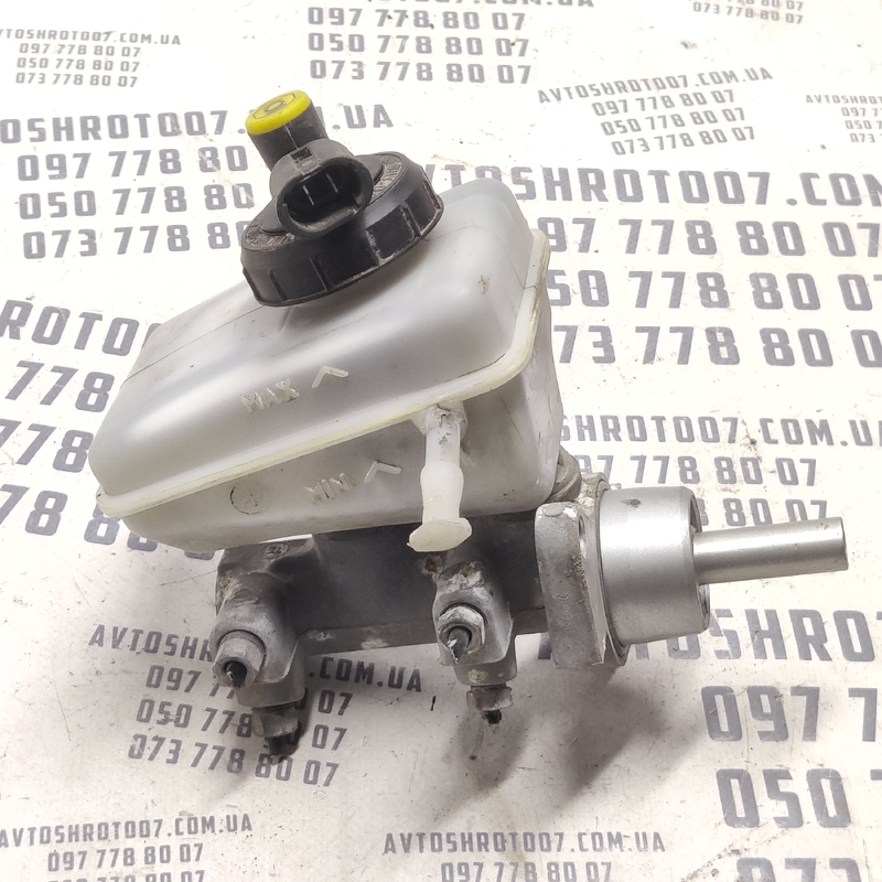 Головний гальм. циліндр Dacia Logan 1.6 04-12 OEM 7856801003