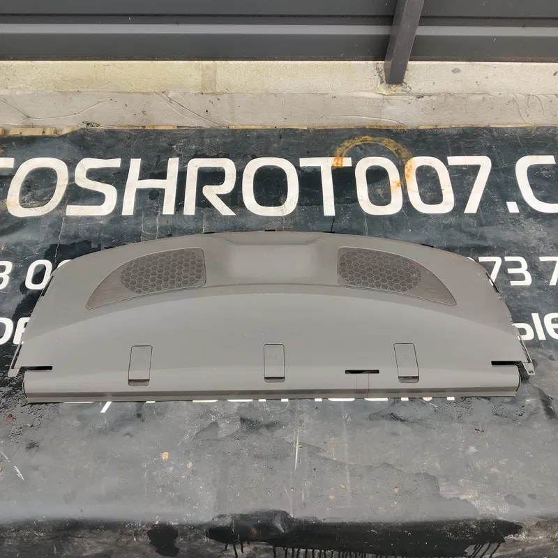 Полка задня Toyota Corolla (06-13) 1.6 Бензин OEM 6433012a51