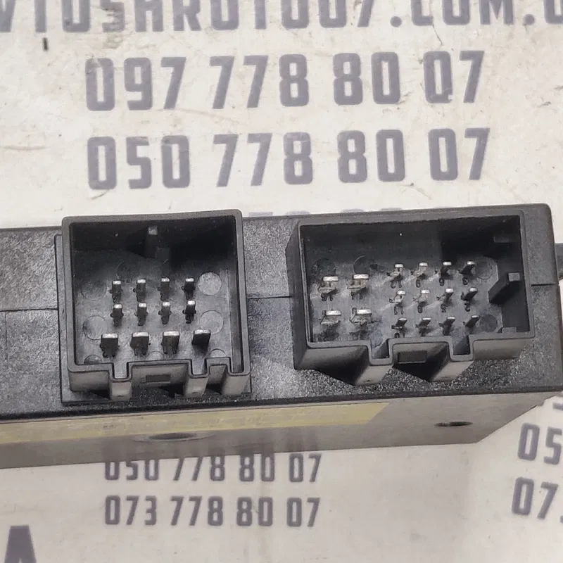 Блок фаркопа VW Touareg 2010-2018 3.0 Diesel OEM 7L0907383G