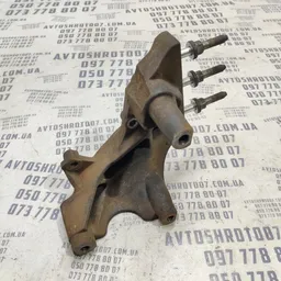 Кронштейн двигуна Mitsubishi Outlander XL (06-12) 2.0 Дизель фото 3