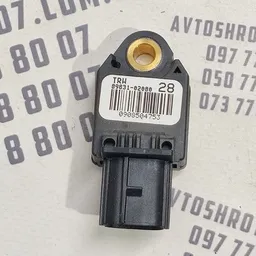 Датчик удару Toyota Corolla 07-13 1.6 зад лів OEM 8983102080
