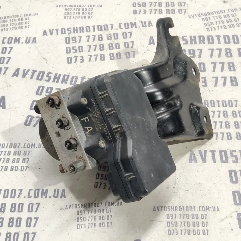 Блок АБС Toyota Corolla (06-13) 1.6 Бензин OEM 4451012390
