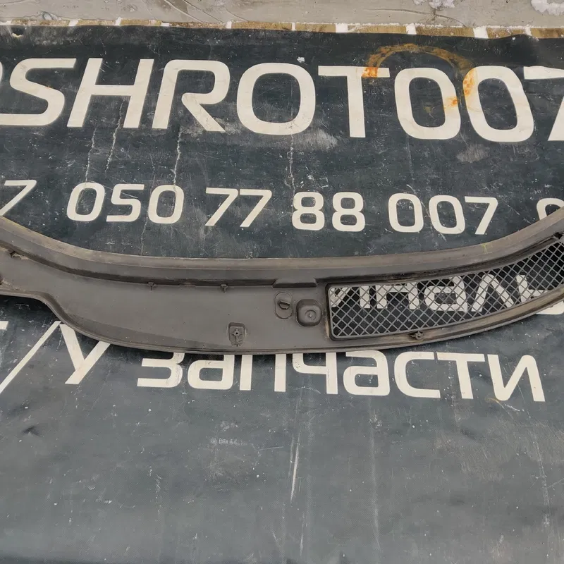 Жабо Peugeot 807 (02-14) 2.2 HDI переднє OEM 1490073077