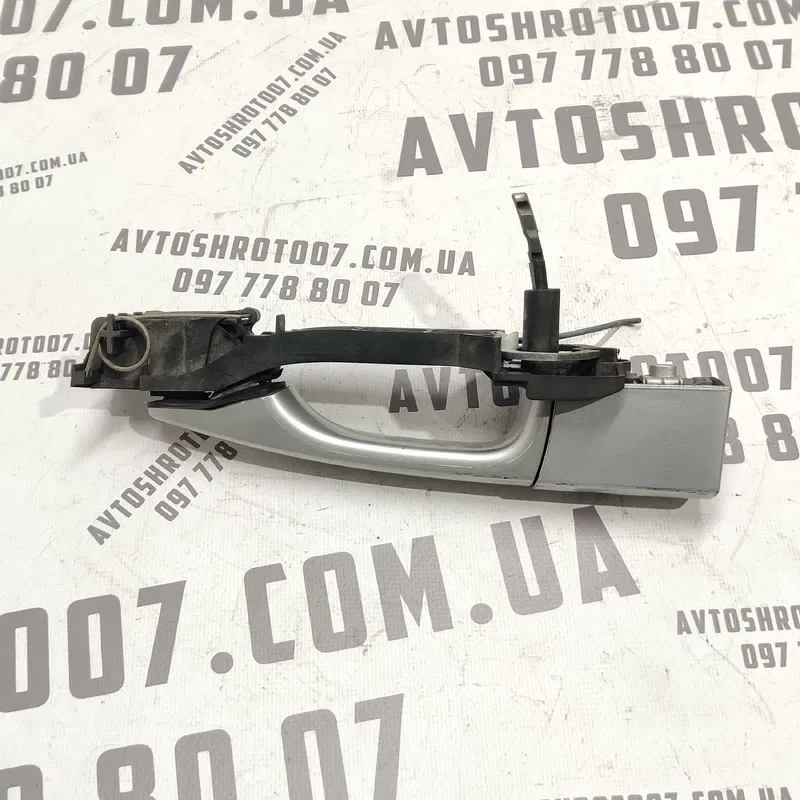 Ручка Peugeot 807 02-14 2.2 HDI передня ліва OEM 1487119080