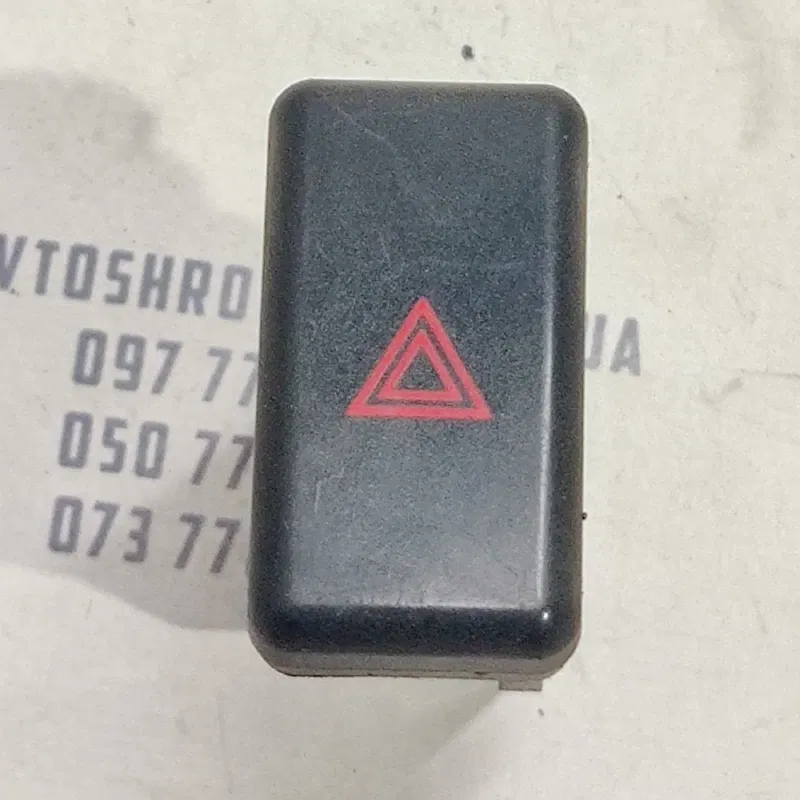 Кнопка аварійки Mazda 3 BK (03-09) OEM bp4k664h0