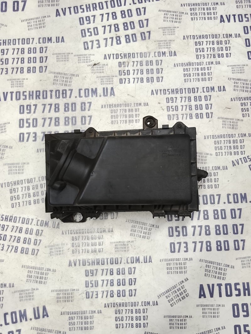 Корпус фільтра Skoda Octavia Tour (96-10) 1.9 TDI 1j0129607g