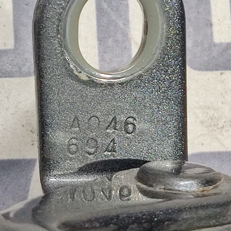 Завіса дверей Toyota Corolla 06-13 1.6Б зад.ліва OEM a046694