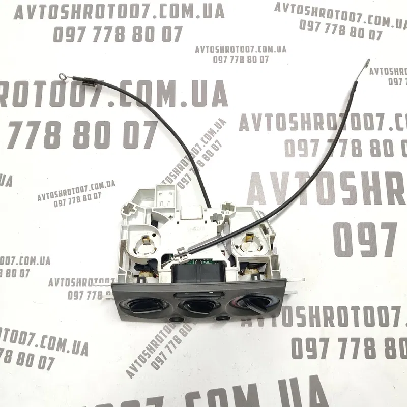 Блок керування пічкою Mazda Premacy (99-05) 1.8 Бензин