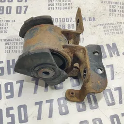 Подушка двигуна Mazda Premacy (99-05) 1.8 FP Бензин ліва фото 3