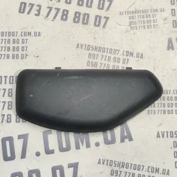 Накладка Toyota Corolla 06-13 1.6 задня ліва OEM 5877412120