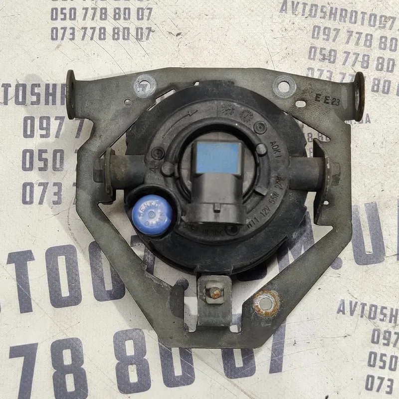 Фара протитуманна Mitsubishi Outlander XL (06-12) 2.0D ліва