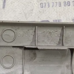 Накладка Toyota Corolla (06-13) 1.6 Бенз ліва OEM 6791412250 фото 4