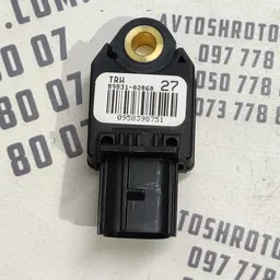 Датчик удару Toyota Corolla (06-13) 1.6 перед лів 8983102060 фото 1