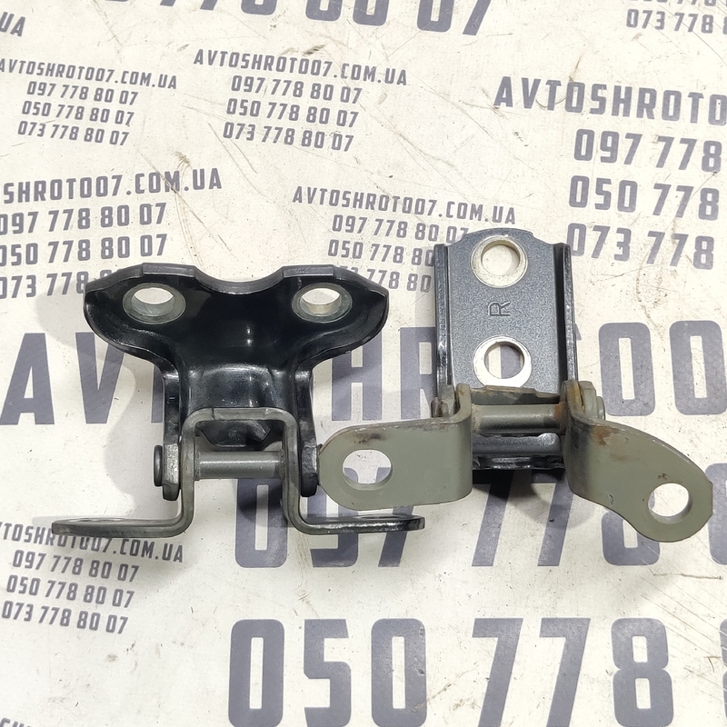 Завіса Toyota Corolla (06-13) 1.6 задня права OEM a046694