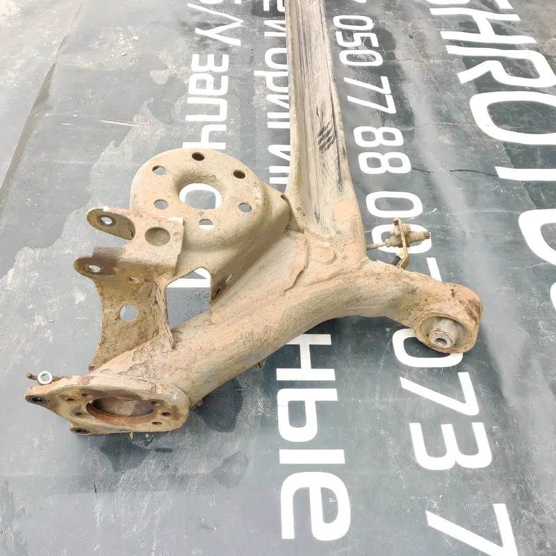 Балка підвіски Toyota Corolla 06-13 1.6 задня OEM 4210112171