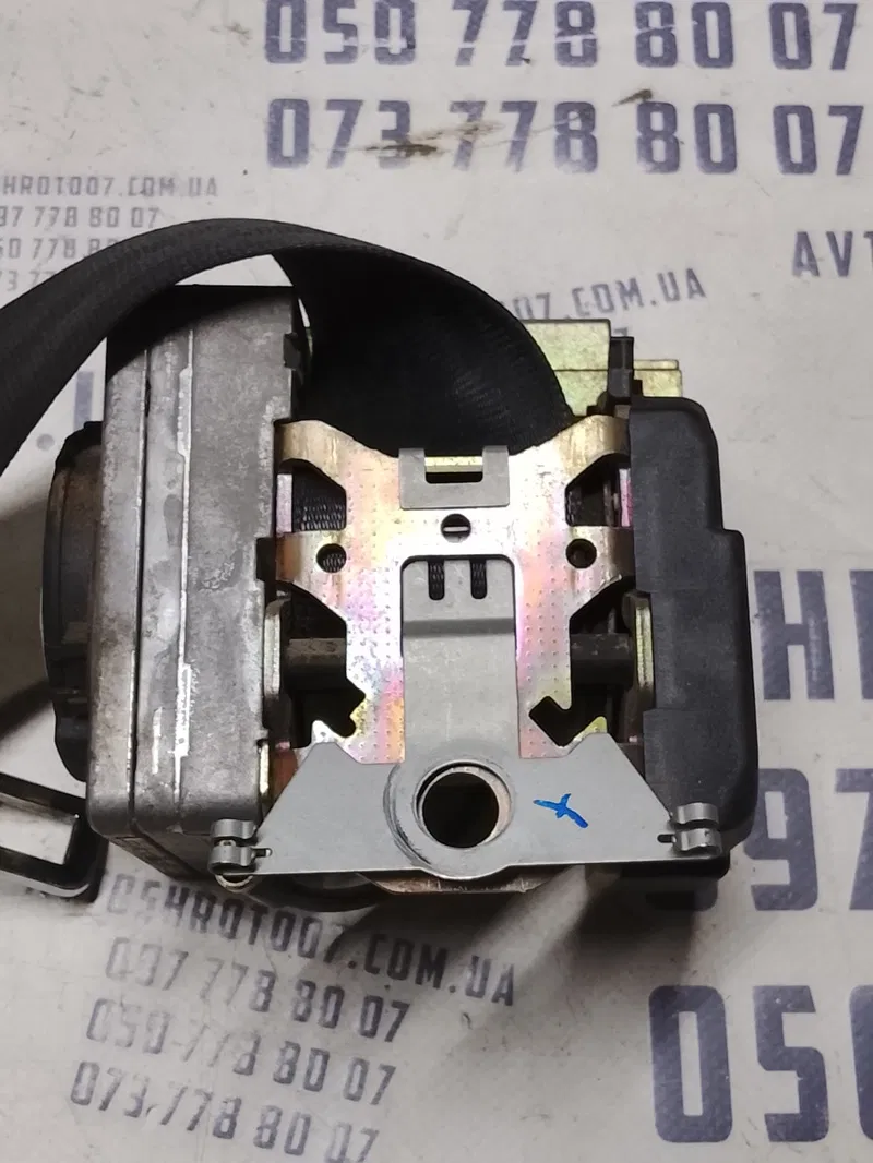 Ремінь безпеки Skoda Octavia 96-10 1.9 TDI пр. OEM 00064577