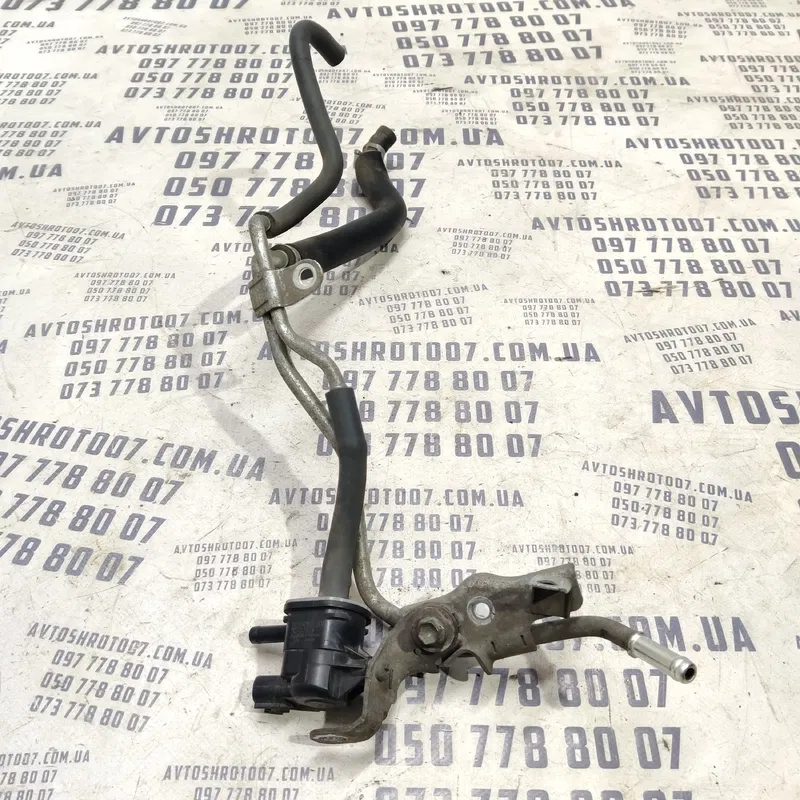 Клапан вакуумний Toyota Corolla (06-13) 1.6 OEM 9091012276