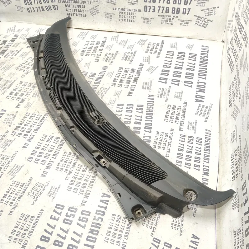 Жабо Mazda Premacy (99-05) 1.8 Benzin