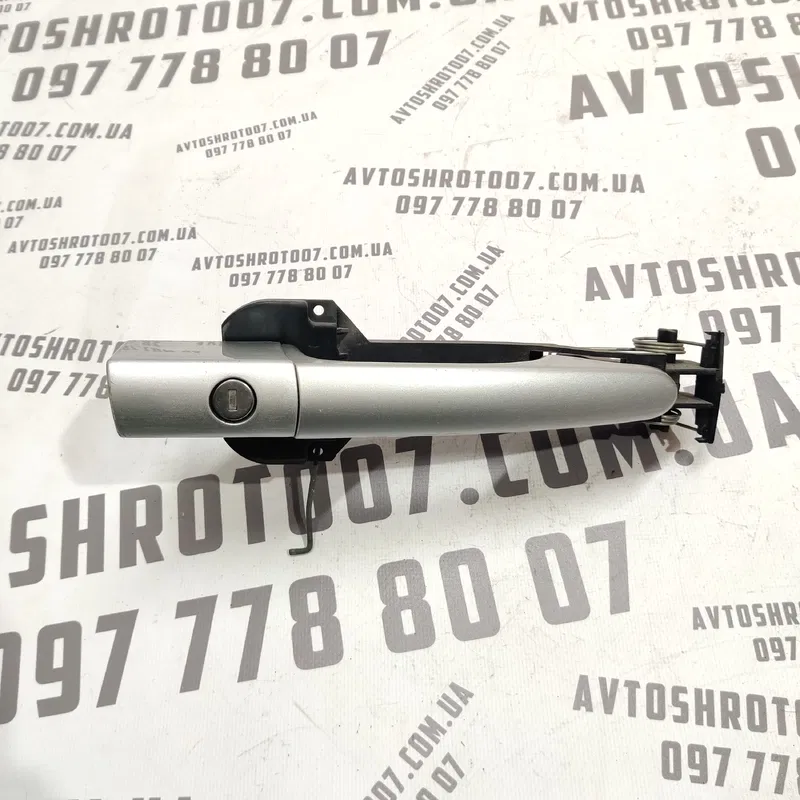 Ручка передня права Peugeot 807 (02-14) 2.2 HDI 1487119080