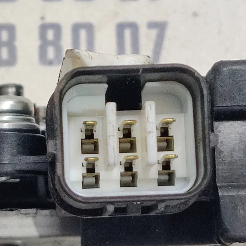 Мотор склопідіймача Outlander XL 06-12 2.0D Пр OEM 571a086