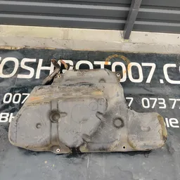Бак паливний Toyota Corolla 06-13 1.6 Бензин OEM 771110AP00 фото 4