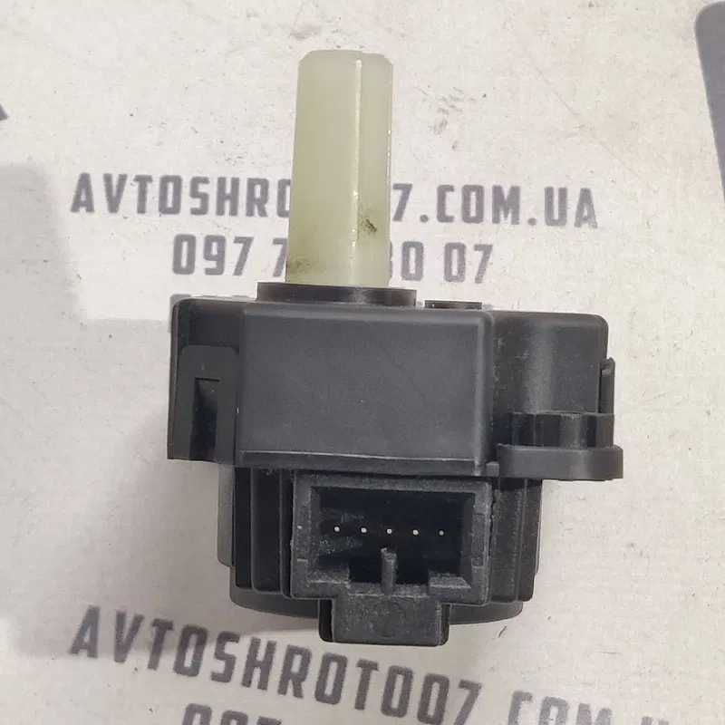 Двигун заслінки пічки Mitsubishi Outlander XL 06-12 2.0 D