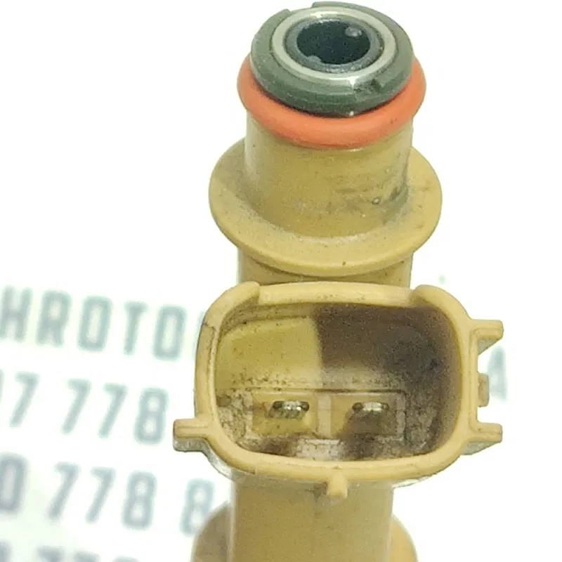 Паливна форсунка Toyota Corolla (06-13) 1.6 OEM 2325037010