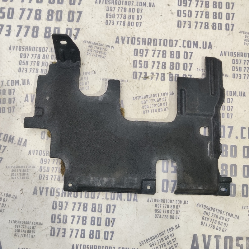 Накладка салону Mitsubishi Outlander XL (06-12) 2.0 D Права