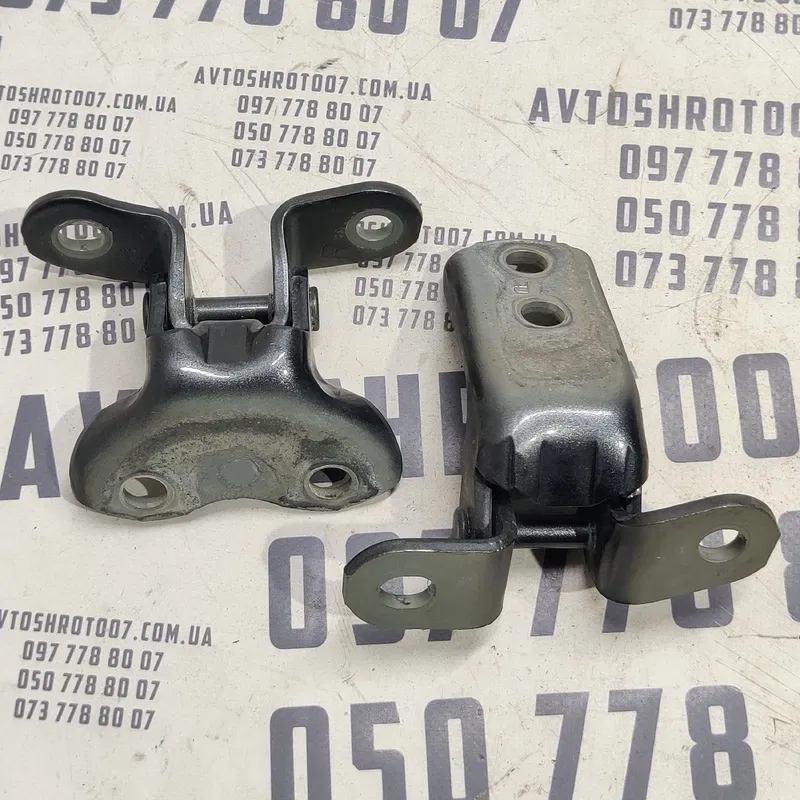 Дверна завіса Toyota Corolla (06-13) 1.6 Пр Пер OEM a046694